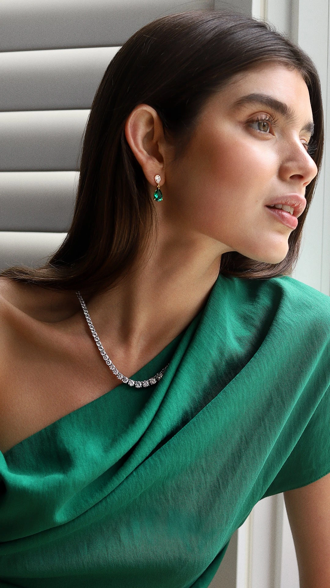 Arabella Emerald Earrings 18K Gold Vermeil 9 Arabella Emerald Earrings 18K Gold Vermeil - Image 7