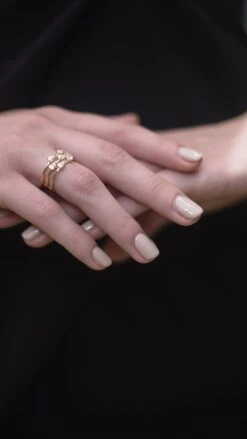 Alba Ring 18K Gold Vermeil -Lustre Jewelry Shop Alba Ring 18K Gold Vermeil 87YUS