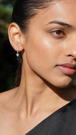 Amare Heart Hoops 18K Gold Vermeil -Lustre Jewelry Shop Amare YG 98D9JKS