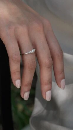 Ambra Ring White Gold Plated -Lustre Jewelry Shop Ambra Ring Silver 9494jAKA