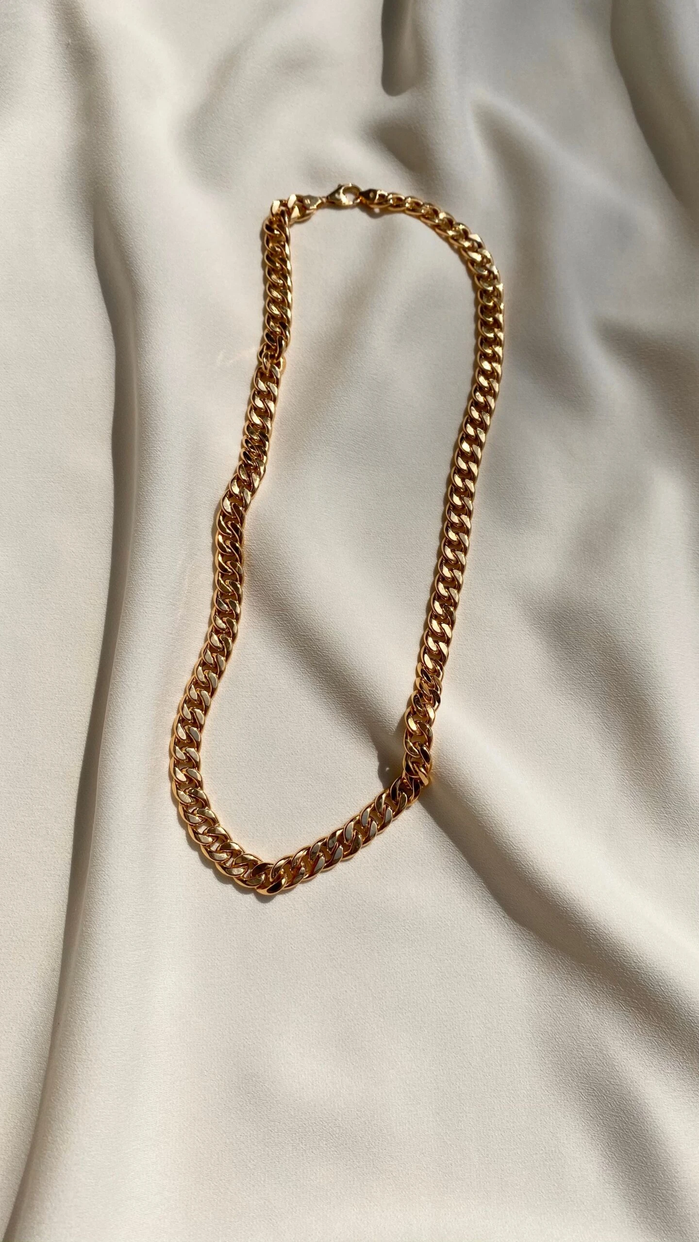 Amoury Necklace 18K Yellow Gold 4 Amoury Necklace 18K Yellow Gold - Image 2