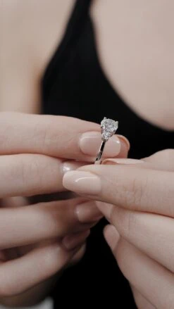 Aria Ring 1.53ct 18K White Gold -Lustre Jewelry Shop Aria Ring 18K White Gold 2876871 a83e587f 5d47 41ca 868c a89a1f6bf2b3