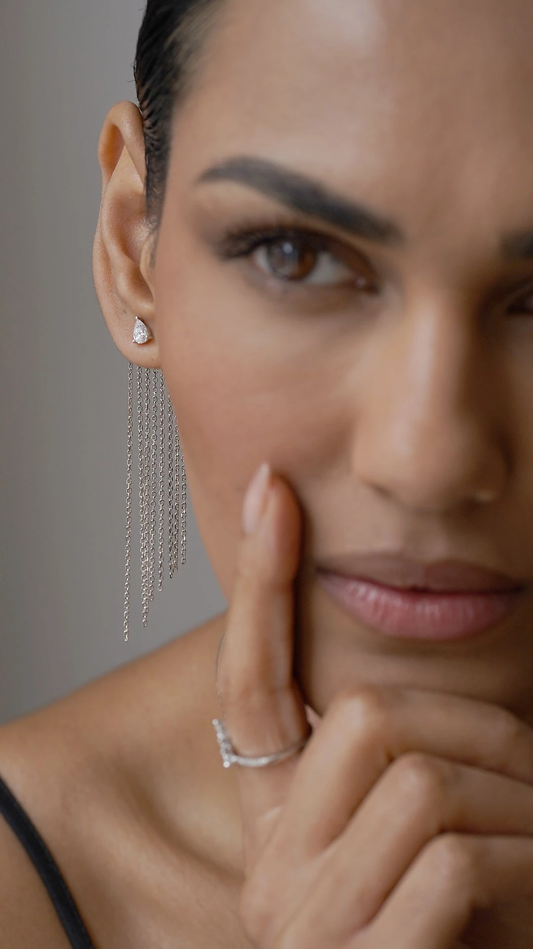 Avalon Earring White Gold Plated 10 Avalon Earring White Gold Plated - Image 8