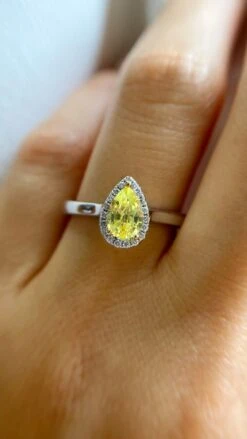 Bianca Ring 0.50ct 18K White Gold Yellow Sapphire -Lustre Jewelry Shop BiancaRing LightYellow LS2