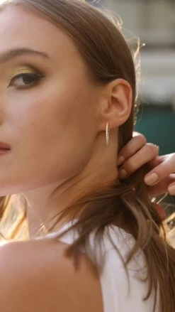 Cassia Small Hoops 18K Gold Vermeil -Lustre Jewelry Shop CARISSAHOOPDCZ1 6f173e81 fc0e 4d90 a373 85919d19f77b