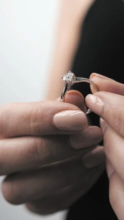 Caroline Ring 0.43ct 18K White Gold 35 Caroline Ring 0.43ct 18K White Gold -Lustre Jewelry Shop CAROLINE RING WHITE 44994393