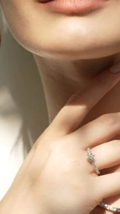 Corinne Ring 0.44ct 18K White Gold -Lustre Jewelry Shop CORINNE RING 89872123 4b794030 6a4d 41e9 8d31 762eb99a0436