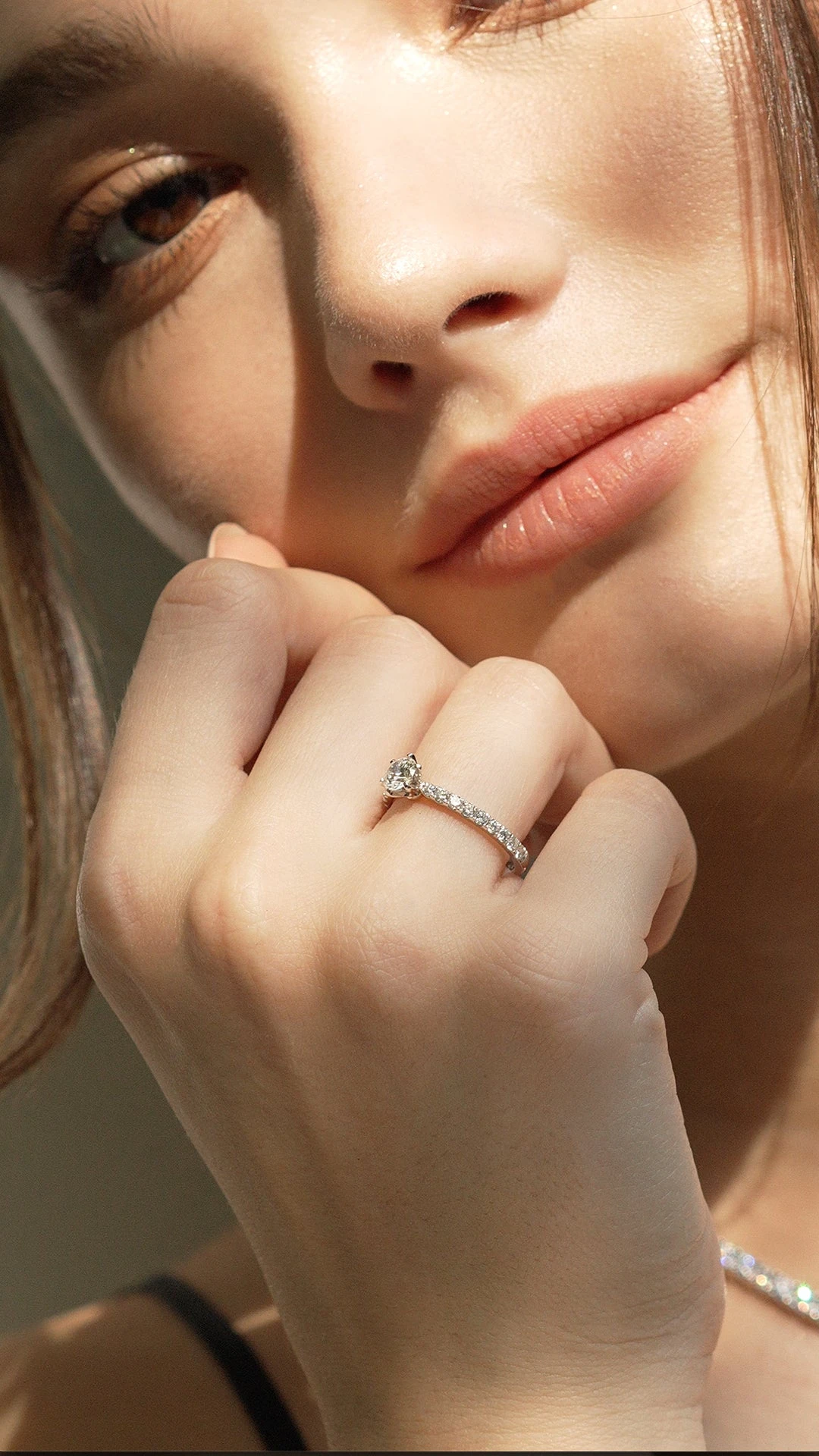 Corinne Ring 18K White Gold 12 Corinne Ring 18K White Gold - Image 10