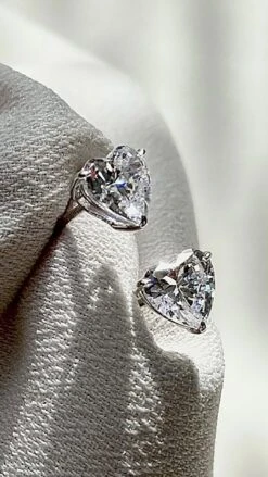 Camden Heart Studs White Gold -Lustre Jewelry Shop CamdenHeartStudsWhiteGold3252