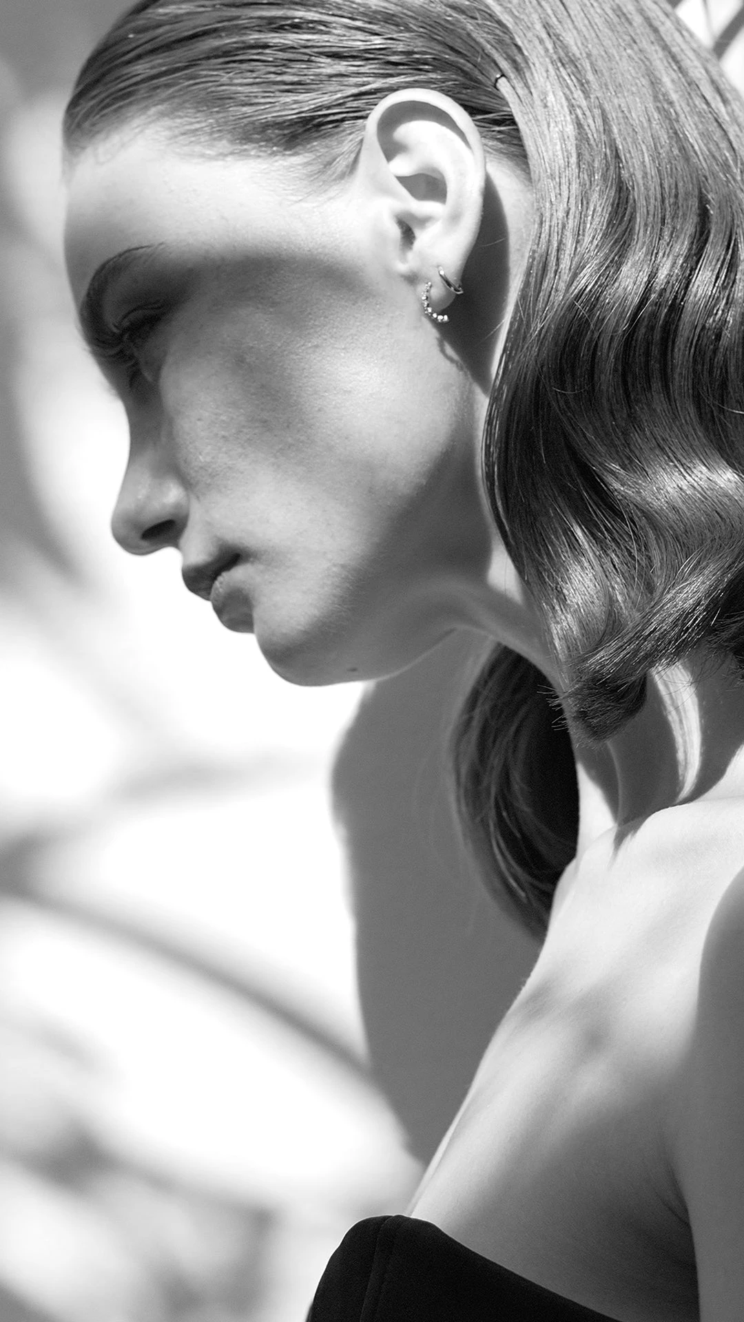 Cami Hoop 9K White Gold 11 Cami Hoop 9K White Gold - Image 9