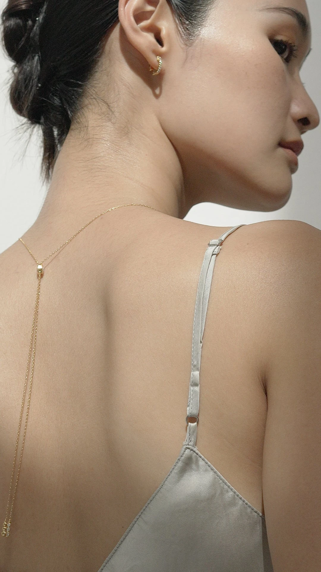 Carissa Emerald Necklace 18K Gold Vermeil 5 Carissa Emerald Necklace 18K Gold Vermeil - Image 3