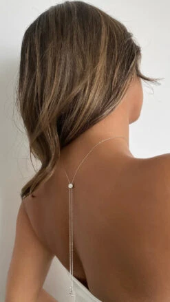 Tulisa Marquise Necklace 18K Gold Vermeil 12 Tulisa Marquise Necklace 18K Gold Vermeil -Lustre Jewelry Shop Carissa Necklace Gold Vermeil 388382 900x 2f56c87e c539 4a7b b295 b2a76e3db3a7