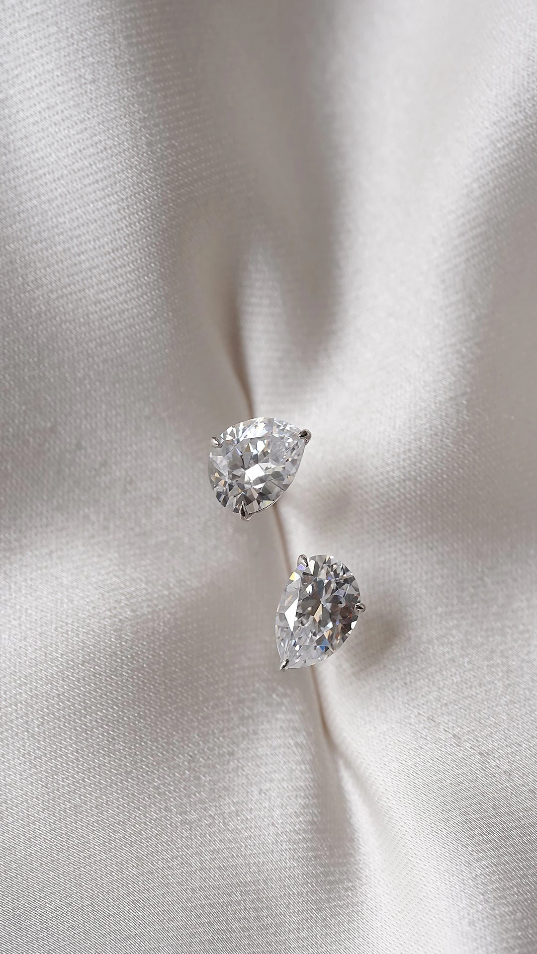 Cecile Pear Studs 9K White Gold 9 Cecile Pear Studs 9K White Gold - Image 7