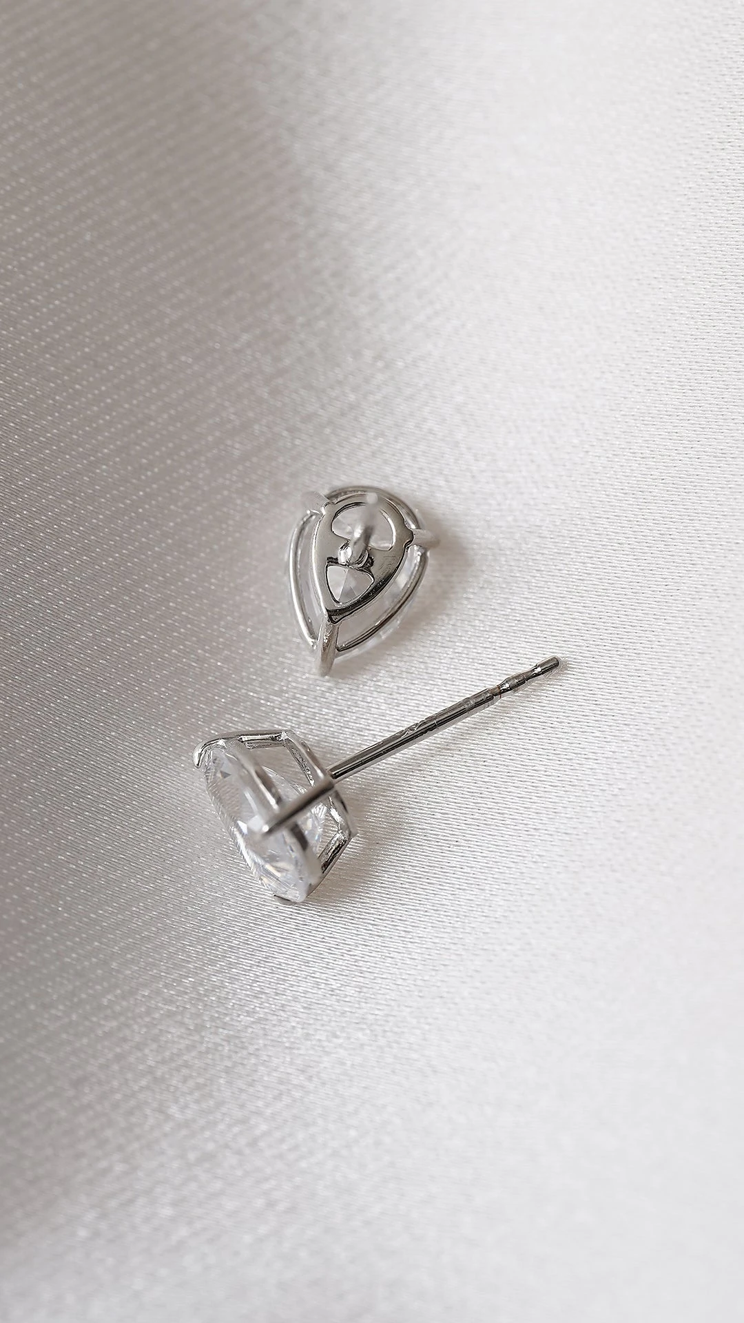 Cecile Pear Studs 9K White Gold 8 Cecile Pear Studs 9K White Gold - Image 6