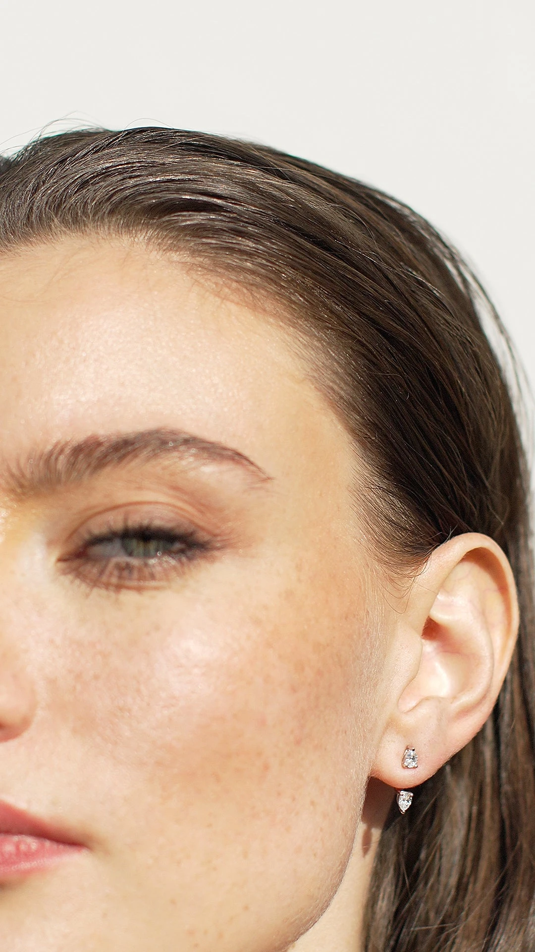 Eileen Ear Jacket 9K Yellow Gold 8 Eileen Ear Jacket 9K Yellow Gold - Image 6