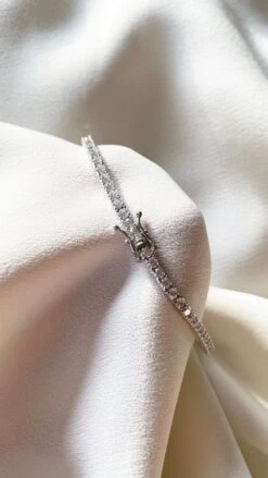 Eleanor Bracelet White Gold Plated -Lustre Jewelry Shop EleanorBracelet Still back