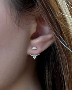 Etta Ear Jacket 9K Yellow Gold -Lustre Jewelry Shop EttaEarJacketYG 1080x1350 cb5bdc2f 0192 41e8 b1b9 00d556b2d65f