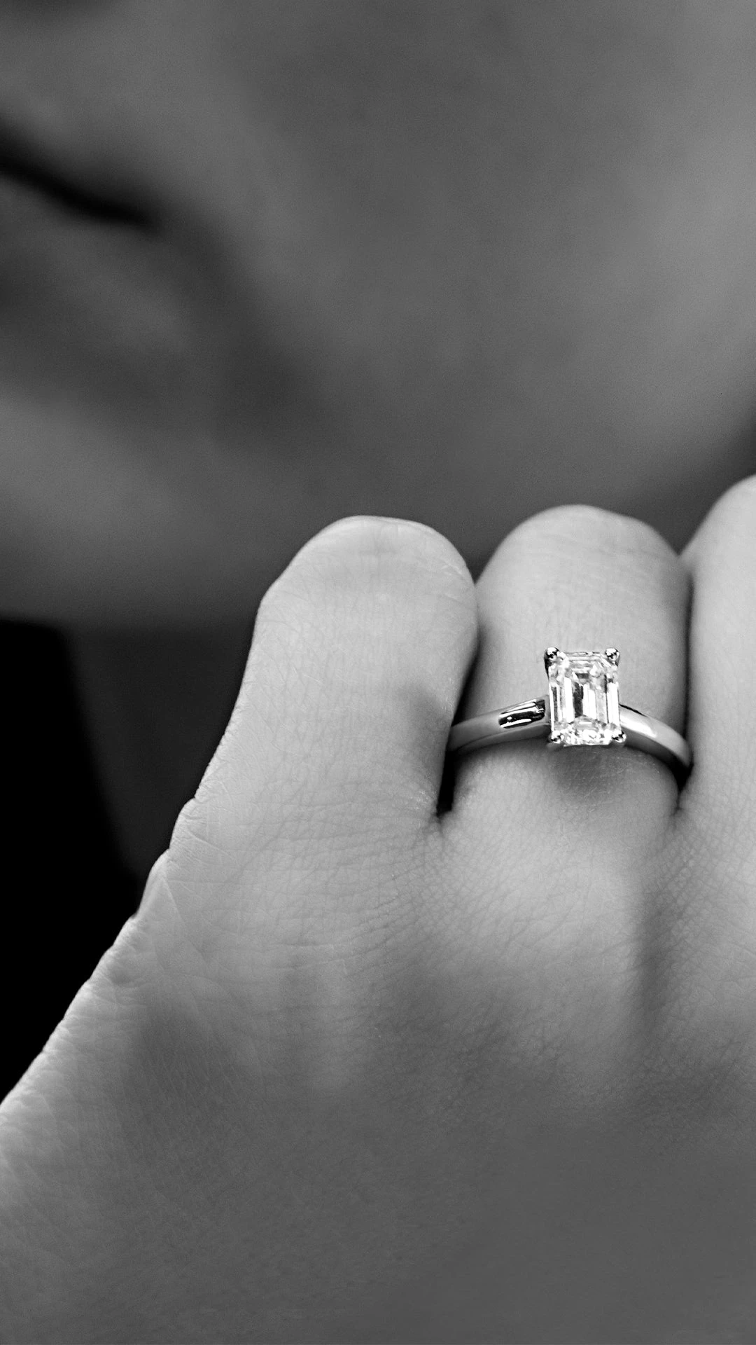 Evelyn Ring 0.63ct 18K White Gold 6 Evelyn Ring 0.63ct 18K White Gold - Image 4