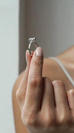 Florence Ring 18K White Gold 27 Florence Ring 18K White Gold -Lustre Jewelry Shop Florence Ring djdjs 874f0577 e1f7 48ea 8a74 e1b1ef1108ed