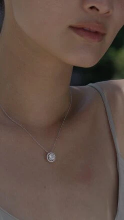 Gwen Necklace White Gold Plated -Lustre Jewelry Shop Gwen Necklace Silver ISSSA