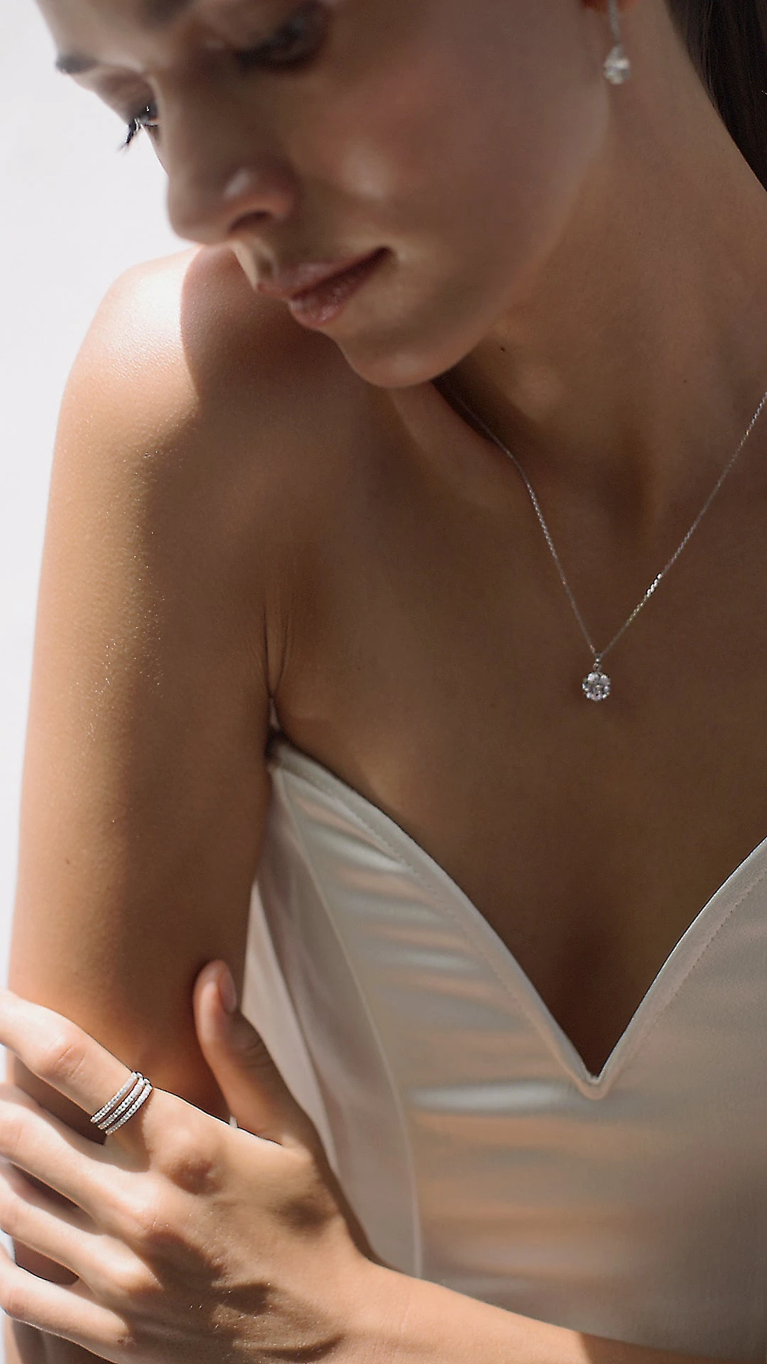 Hazel Necklace White Gold 11 Hazel Necklace White Gold - Image 9