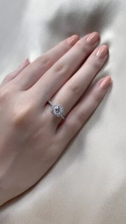 Isolde Ring 18K White Gold -Lustre Jewelry Shop IsoldeRingWG21080 553060ec ebb7 40e0 9366 4524adc1b5ce