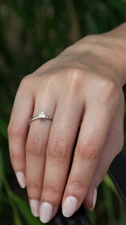 Judy Ring 0.57 18K White Gold -Lustre Jewelry Shop JUDY RING 9EE9K