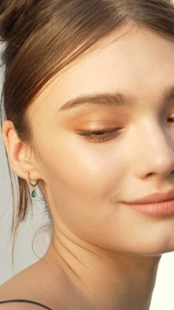 Leni Hoop Emerald Green 18K Gold Vermeil 25 Leni Hoop Emerald Green 18K Gold Vermeil -Lustre Jewelry Shop LENI HOOP EMERALD GOLD VERMEIL 737371111