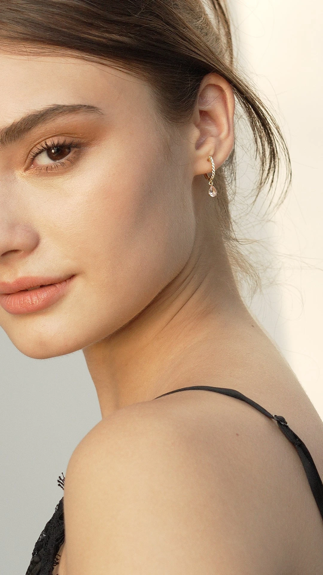 Leni Hoop Morganite 18K Gold Vermeil 13 Leni Hoop Morganite 18K Gold Vermeil - Image 11