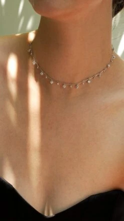 Lisbet Necklace White Gold Plated -Lustre Jewelry Shop LISBET NECKLACE SILVER ui78d7