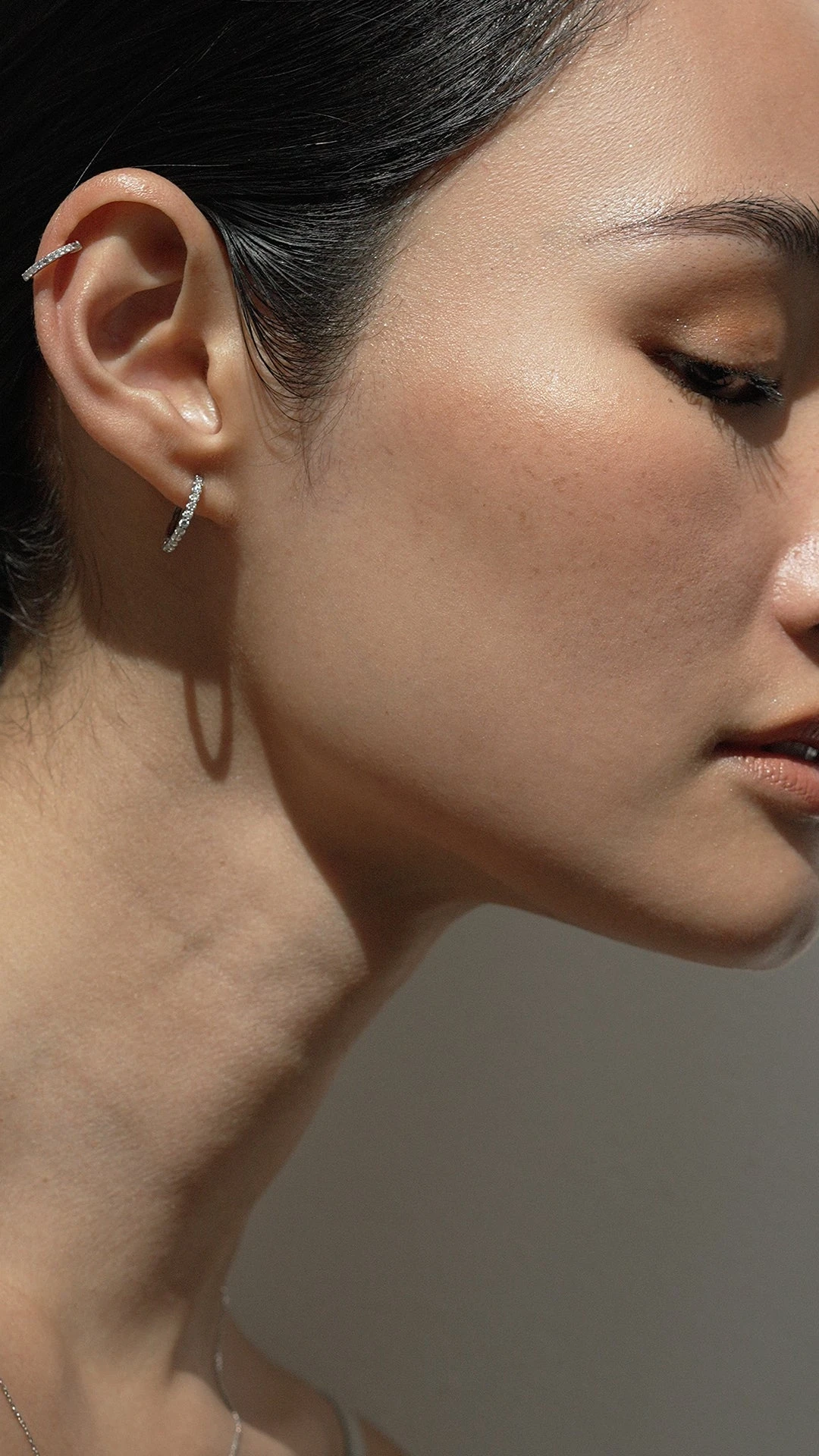 Lola Huggie White Gold Plated 8 Lola Huggie White Gold Plated - Image 6