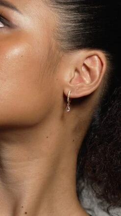 Leni Hoop Morganite 18K Gold Vermeil 23 Leni Hoop Morganite 18K Gold Vermeil -Lustre Jewelry Shop Leni Hoop Morganite Gold Vermeil 2211