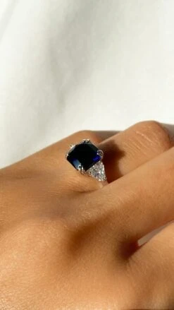 Leyton Flanders Ring Sapphire White Gold Plated -Lustre Jewelry Shop LeytonFlandersRing SA 2