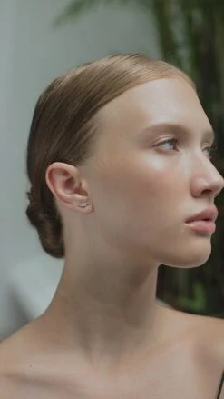 Lightning Stud White Gold Plated -Lustre Jewelry Shop Lightning Stud DIUUIS