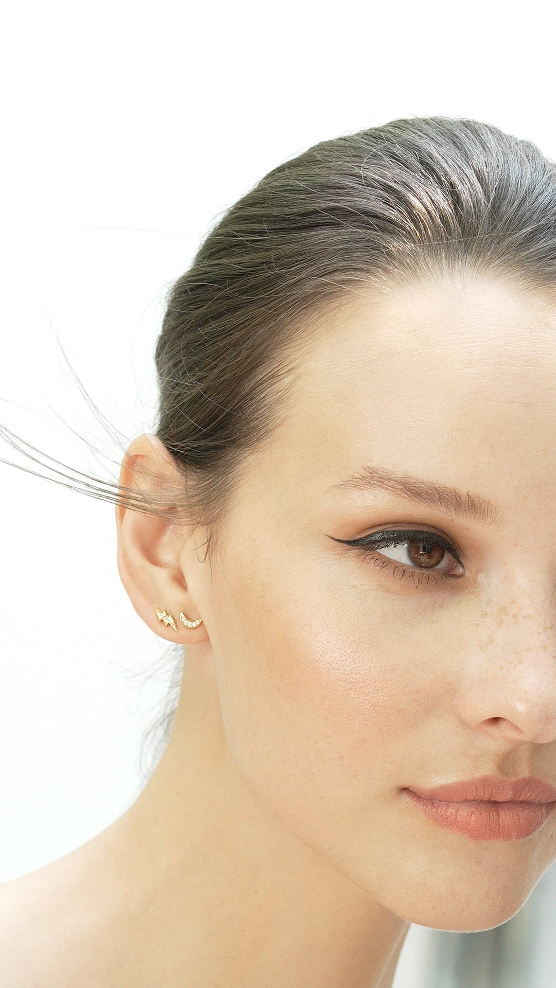 Moon Stud 18K Gold Vermeil 12 Moon Stud 18K Gold Vermeil - Image 10