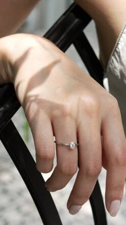 Maisie Ring 9K White Gold -Lustre Jewelry Shop Maisie Ring 9K White Gold hdhd6s3