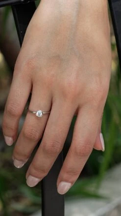 Maisie Ring 9K White Gold -Lustre Jewelry Shop Maisie Ring 9K White Gold nssmn78