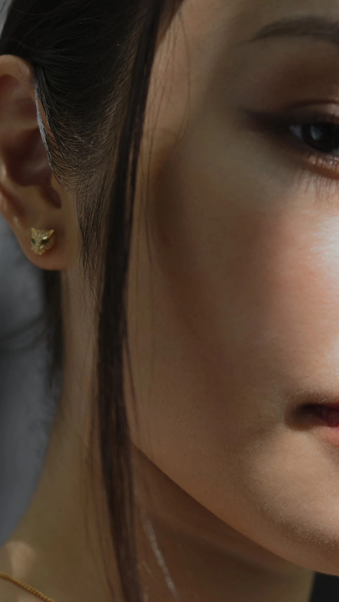 Maumau Stud Earrings 18K Gold Vermeil 6 Maumau Stud Earrings 18K Gold Vermeil - Image 4