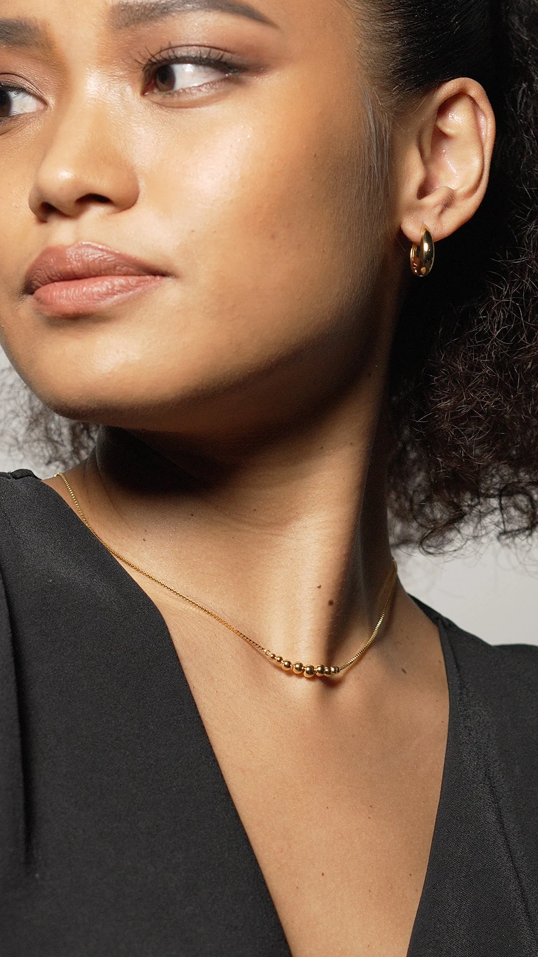 Netta Necklace 18K Gold Vermeil 5 Netta Necklace 18K Gold Vermeil - Image 3