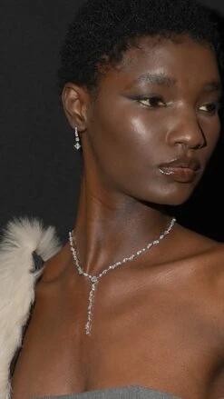 Thea Drop Princess White Gold Plated 24 Thea Drop Princess White Gold Plated -Lustre Jewelry Shop Parvi Necklace Silver 9IOSPIS e685ad78 8e24 42ac 8a2b fe561018c591