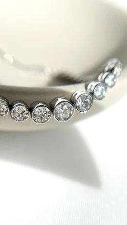 Quentin Bracelet White Gold Plated -Lustre Jewelry Shop QuentinBracelet Still 3