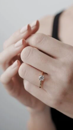 Rebecca Ring 18K Yellow Gold 27 Rebecca Ring 18K Yellow Gold -Lustre Jewelry Shop REBECCA RING 18K YELLOW GOLD 999432 621783af b8bd 4625 bf33 4c4f1e5b8686