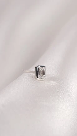 Seema Stud 9K White Gold -Lustre Jewelry Shop SEEMA STUD 9K WHITE GOLD OIUJDC