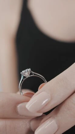 Sophie Ring 18K White Gold 23 Sophie Ring 18K White Gold -Lustre Jewelry Shop SOPHIE RING 18K WHITE GOLD 9292921