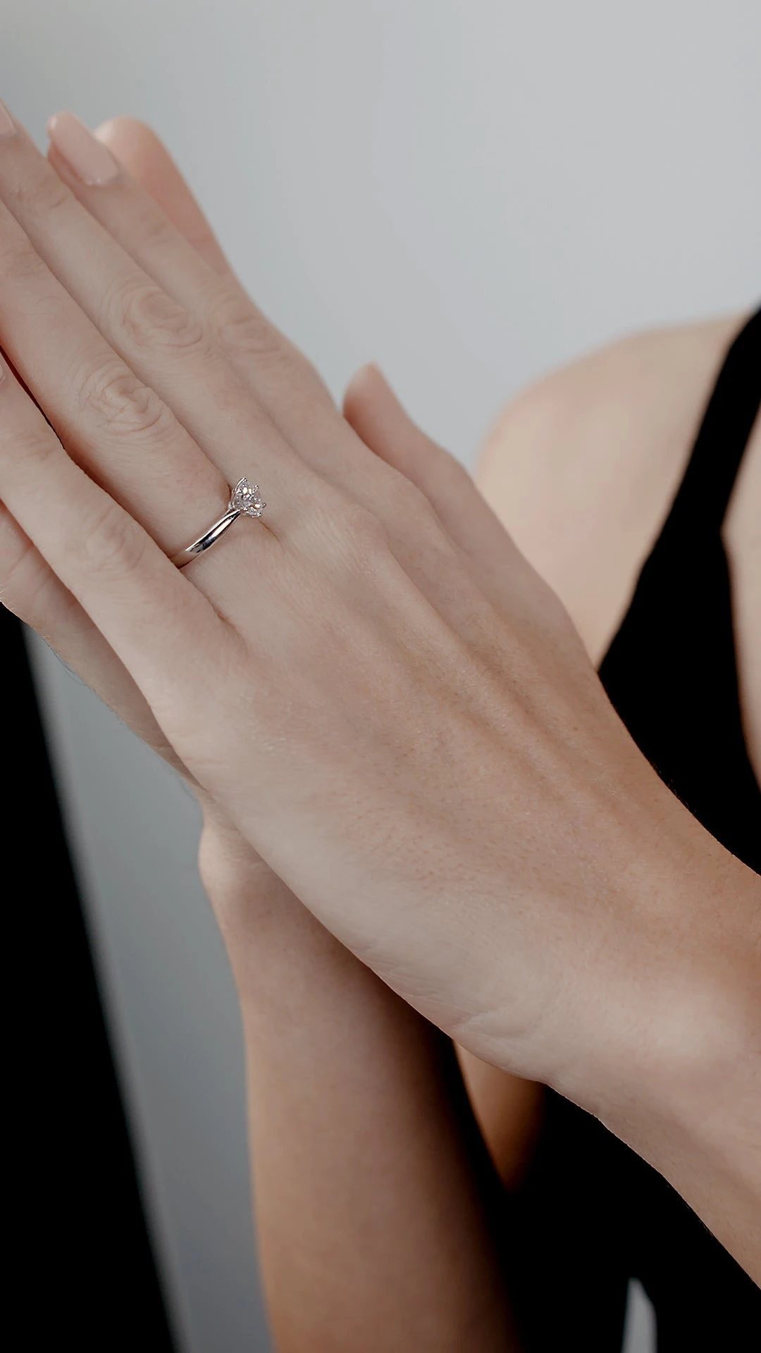 Sophie Ring 18K White Gold 13 Sophie Ring 18K White Gold - Image 11