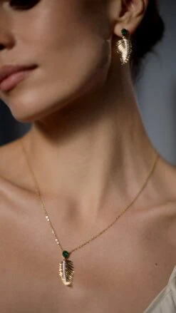 Sabal Necklace 18K Gold Vermeil -Lustre Jewelry Shop Sabal Necklace 18K Gold Vermeil 567SGH