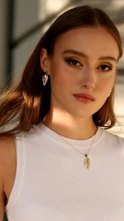 Sabal Necklace 18K Gold Vermeil -Lustre Jewelry Shop Sabal Necklace 18K Gold Vermeil 90OIDS