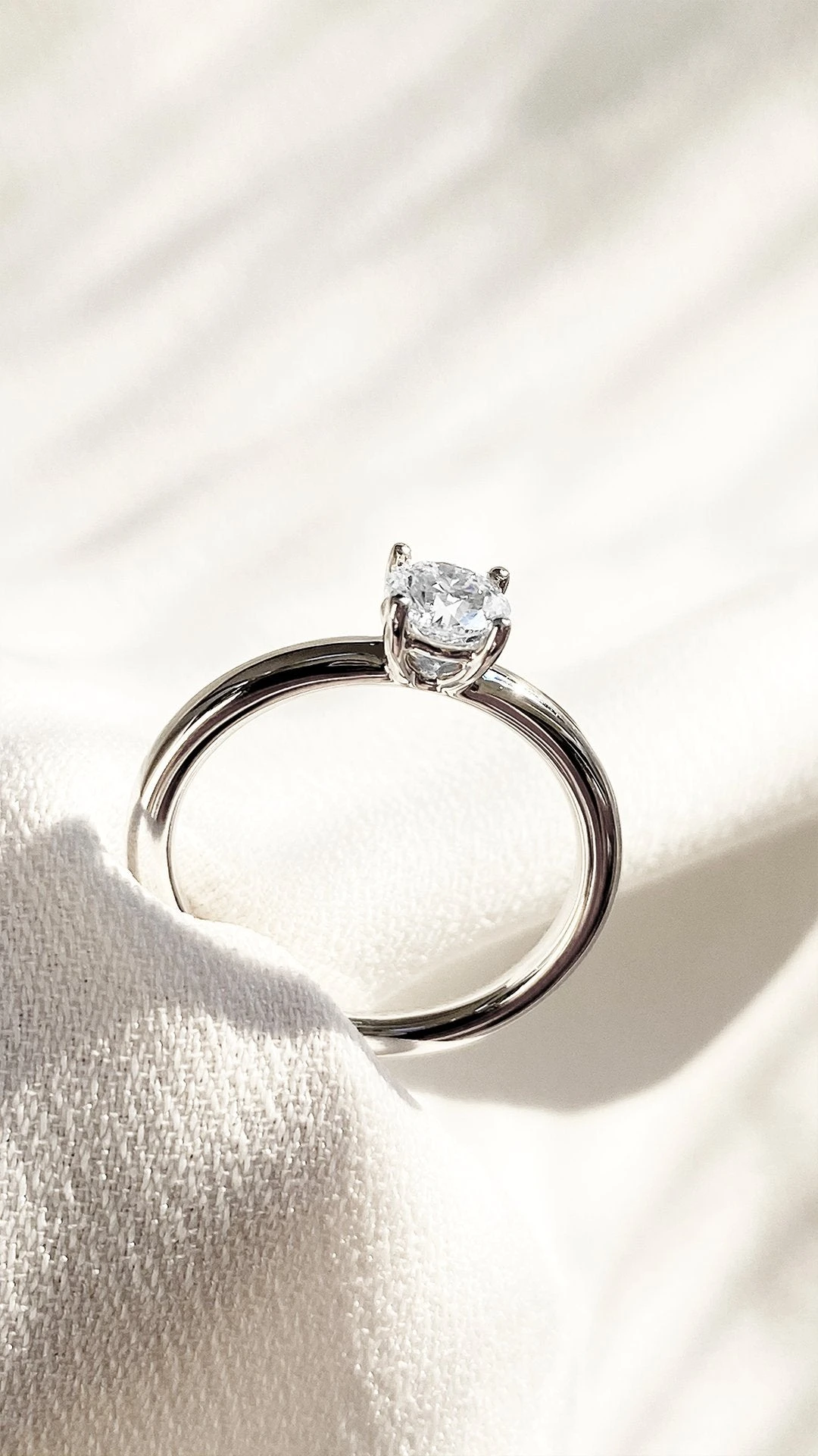 Saffia Ring 18K White Gold 4 Saffia Ring 18K White Gold - Image 2