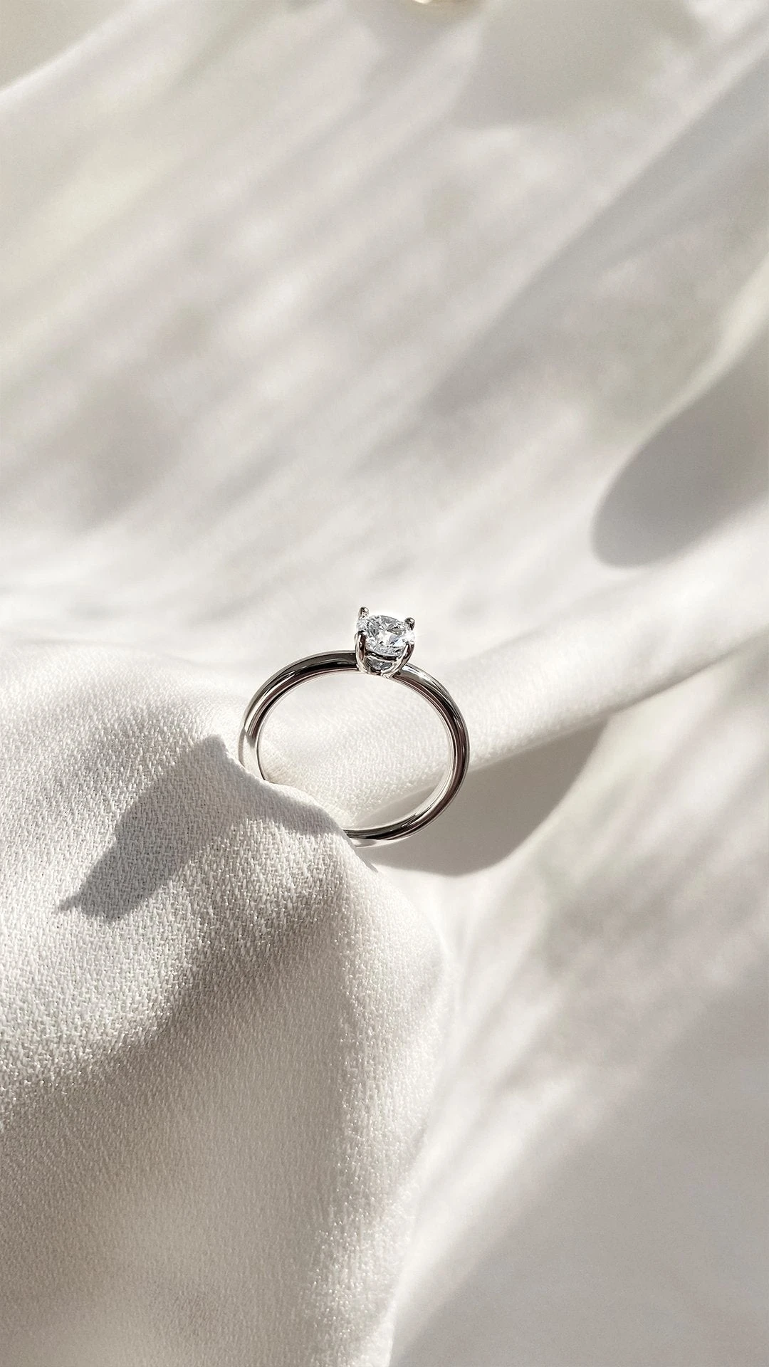 Saffia Ring 18K White Gold 13 Saffia Ring 18K White Gold - Image 11