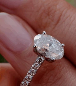 Cordelia Ring 18K White Gold -Lustre Jewelry Shop Screenshot2020 10 16at13.04.39 9c8a9713 85f5 427b 9b44 4a92e45998c4